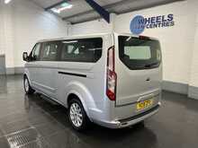Ford Tourneo Custom 2.0 310 EcoBlue Titanium Minibus Double Cab 5dr Diesel Manual L2 Euro 6 (s/s) (130 ps) - U3577