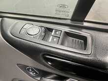 Ford Tourneo Custom 2.0 310 EcoBlue Titanium Minibus Double Cab 5dr Diesel Manual L2 Euro 6 (s/s) (130 ps) - U3577