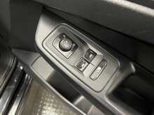 Volkswagen Caddy 2.0 TDI C20 Commerce Pro Panel Van 5dr Diesel Manual SWB Euro 6 (s/s) (102 ps) - U3579