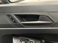 Volkswagen Caddy 2.0 TDI C20 Commerce Pro Panel Van 5dr Diesel Manual SWB Euro 6 (s/s) (102 ps) - U3579