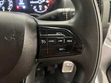 Peugeot Boxer 2.2 BlueHDi 335 Professional Panel Van 5dr Diesel Manual L3 H2 Euro 6 (s/s) (140 ps) - U3592