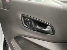 Ford Transit 2.0 350 EcoBlue Leader Panel Van 5dr Diesel Manual RWD L4 H3 Euro 6 (s/s) (130 ps) - U3596