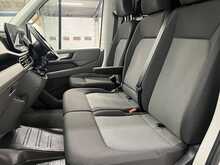 Volkswagen Crafter 2.0 TDI CR35 Commerce Panel Van 5dr Diesel Manual FWD LWB High Roof Euro 6 (s/s) (140 ps) - U3599