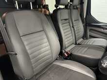 Ford Transit Custom 2.0 320 EcoBlue Limited Crew Van Double Cab 5dr Diesel Auto L2 H1 Euro 6 (s/s) (185 ps) - U3608