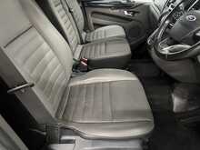 Ford Transit Custom 2.0 320 EcoBlue Limited Crew Van Double Cab 5dr Diesel Auto L2 H1 Euro 6 (s/s) (185 ps) - U3608