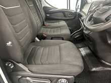 Iveco Daily 2.3D HPI 14V 35S 3750 Dropside 2dr Diesel Manual LWB Euro 6 (s/s) (136 ps) - U3611