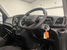 Iveco Daily 2.3D HPI 14V 35S 3750 Dropside 2dr Diesel Manual LWB Euro 6 (s/s) (136 ps) - U3611