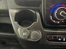 Peugeot Boxer 2.2 BlueHDi 335 Professional Panel Van 5dr Diesel Manual L3 H3 Euro 6 (s/s) (140 ps) - U3620