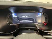 Iveco Daily 2.3D HPI 14V 35S 3520 Panel Van 5dr Diesel HiMatic MWB H2 Euro 6 (s/s) (136 ps) - U3621