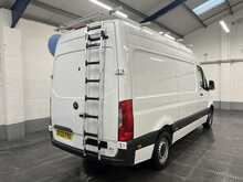 Mercedes-Benz Sprinter 2.0 315 CDI Progressive Panel Van 5dr Diesel Manual RWD L2 H2 Euro 6 (s/s) (150 ps) - U3624