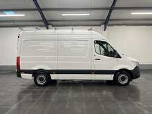 Mercedes-Benz Sprinter 2.0 315 CDI Progressive Panel Van 5dr Diesel Manual RWD L2 H2 Euro 6 (s/s) (150 ps) - U3624