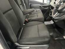 Mercedes-Benz Sprinter 2.0 315 CDI Progressive Panel Van 5dr Diesel Manual RWD L2 H2 Euro 6 (s/s) (150 ps) - U3624