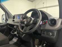 Mercedes-Benz Sprinter 2.0 315 CDI Progressive Panel Van 5dr Diesel Manual RWD L2 H2 Euro 6 (s/s) (150 ps) - U3624