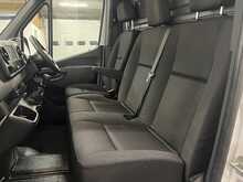 Mercedes-Benz Sprinter 2.0 315 CDI Progressive Panel Van 5dr Diesel Manual RWD L2 H2 Euro 6 (s/s) (150 ps) - U3624