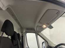 Peugeot Boxer 2.2 BlueHDi 335 Professional Premium + Panel Van 5dr Diesel Manual L3 H2 Euro 6 (s/s) (140 ps) - U3630