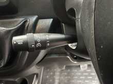 Peugeot Boxer 2.2 BlueHDi 335 Professional Premium + Panel Van 5dr Diesel Manual L3 H2 Euro 6 (s/s) (140 ps) - U3630