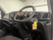 Iveco Daily D HPI 14V 35S 3000 2.3 2dr Luton Manual Diesel - U3631
