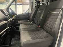 Iveco Daily D HPI 14V 35S 3000 2.3 2dr Luton Manual Diesel - U3631
