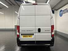 Peugeot Boxer 2.2 BlueHDi 335 Professional Panel Van 5dr Diesel Manual L3 H3 Euro 6 (s/s) (140 ps) - U3632