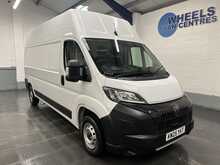 Peugeot Boxer 2.2 BlueHDi 335 Professional Panel Van 5dr Diesel Manual L3 H3 Euro 6 (s/s) (140 ps) - U3632