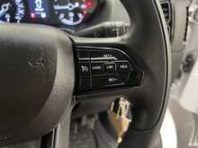 Peugeot Boxer 2.2 BlueHDi 335 Professional Panel Van 5dr Diesel Manual L3 H3 Euro 6 (s/s) (140 ps) - U3632
