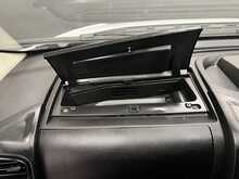Peugeot Boxer 2.2 BlueHDi 335 Professional Panel Van 5dr Diesel Manual L3 H3 Euro 6 (s/s) (140 ps) - U3632