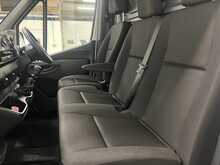 Mercedes-Benz Sprinter 2.0 315 CDI PRO Panel Van 5dr Diesel Manual RWD L3 H2 Euro 6 (s/s) (150 ps) - U3635