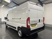 Peugeot Boxer 2.2 BlueHDi 435 Professional Panel Van 5dr Diesel Manual L3 H2 Euro 6 (s/s) (140 ps) - U3642