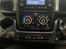 Peugeot Boxer 2.2 BlueHDi 435 Professional Panel Van 5dr Diesel Manual L3 H2 Euro 6 (s/s) (140 ps) - U3642