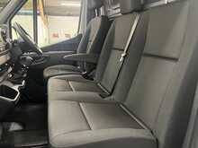 Mercedes-Benz Sprinter 2.0 317 CDI HD Progressive Panel Van 5dr Diesel Manual RWD L3 H2 Euro 6 (s/s) (170 ps) - U3646