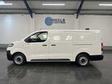 Vauxhall Vivaro 2.0 Turbo D 3100 Edition Panel Van 5dr Diesel Manual L2 H1 Euro 6 (s/s) (120 ps) - U3648