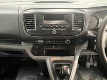 Vauxhall Vivaro 2.0 Turbo D 3100 Edition Panel Van 5dr Diesel Manual L2 H1 Euro 6 (s/s) (120 ps) - U3648