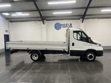 Iveco Daily 2.3D HPI 14V 35C 3450 Dropside 2dr Diesel Manual Euro 6 (s/s) (DRW) (136 ps) 2.3 2dr Dropside Manual - U3663