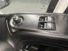 Iveco Daily 2.3D HPI 14V 35C 3450 Dropside 2dr Diesel Manual Euro 6 (s/s) (DRW) (136 ps) 2.3 2dr Dropside Manual - U3663