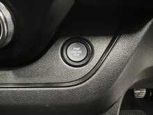 Renault Trafic 2.0 dCi Blue SL28 Sport+ Panel Van 5dr Diesel EDC L1 H1 Euro 6 (s/s) (170 ps) - U3665