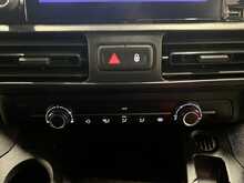 Vauxhall Combo 1.5 Turbo D 2300 Pro Panel Van 5dr Diesel Manual L1 H1 Euro 6 (s/s) (100 ps) - U3672