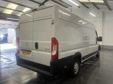 Peugeot Boxer 2.2 BlueHDi 435 Professional Premium + Panel Van 5dr Diesel Manual L4 High Roof Euro 6 (s/s) (140 - U3677