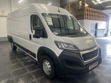 Peugeot Boxer 2.2 BlueHDi 435 Professional Premium + Panel Van 5dr Diesel Manual L4 High Roof Euro 6 (s/s) (140 - U3677