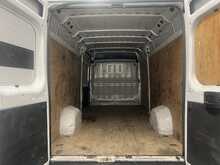 Peugeot Boxer 2.2 BlueHDi 435 Professional Premium + Panel Van 5dr Diesel Manual L4 High Roof Euro 6 (s/s) (140 - U3677