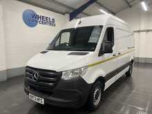 Mercedes-Benz Sprinter 2.0 315 CDI Progressive Panel Van 5dr Diesel Manual RWD L2 H2 Euro 6 (s/s) (150 ps) - U3682