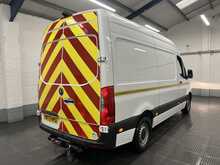 Mercedes-Benz Sprinter 2.0 315 CDI Progressive Panel Van 5dr Diesel Manual RWD L2 H2 Euro 6 (s/s) (150 ps) - U3682