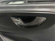 Mercedes-Benz Sprinter 2.0 315 CDI Progressive Panel Van 5dr Diesel Manual RWD L2 H2 Euro 6 (s/s) (150 ps) - U3682