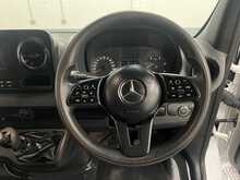 Mercedes-Benz Sprinter 2.0 315 CDI Progressive Panel Van 5dr Diesel Manual RWD L2 H2 Euro 6 (s/s) (150 ps) - U3682