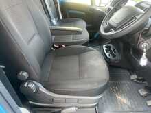 Peugeot Boxer 2.2 BlueHDi 335 Professional Premium + Platform Cab 2dr Diesel Manual L3 Euro 6 (s/s) (140 ps) - U3686