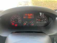 Peugeot Boxer 2.2 BlueHDi 335 Professional Premium + Platform Cab 2dr Diesel Manual L3 Euro 6 (s/s) (140 ps) - U3686