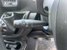 Peugeot Boxer 2.2 BlueHDi 335 Professional Premium + Platform Cab 2dr Diesel Manual L3 Euro 6 (s/s) (140 ps) - U3686