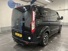 Ford Tourneo Custom 2.0 320 EcoBlue Sport Minibus Double Cab 5dr Diesel Manual L1 Euro 6 (s/s) (150 ps) - U3687