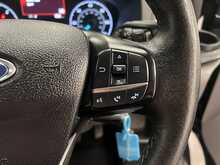 Ford Tourneo Custom 2.0 320 EcoBlue Sport Minibus Double Cab 5dr Diesel Manual L1 Euro 6 (s/s) (150 ps) - U3687