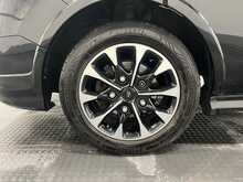 Ford Tourneo Custom 2.0 320 EcoBlue Sport Minibus Double Cab 5dr Diesel Manual L1 Euro 6 (s/s) (150 ps) - U3687