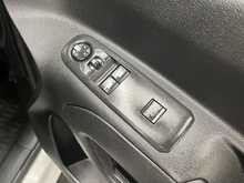 Vauxhall Combo 1.5 Turbo D 2300 Pro Panel Van 5dr Diesel Manual SWB Euro 6 (s/s) (100 ps) - U3688